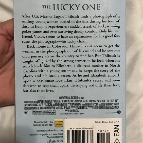 Nicholas Sparks books - Picture 3 of 6